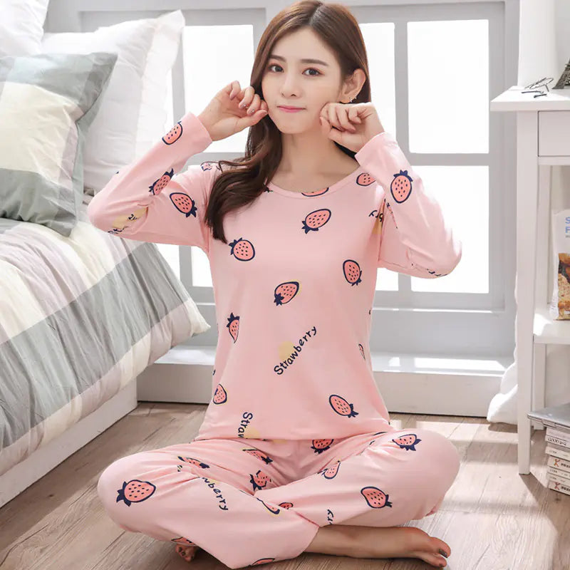 Ladies' Cozy Long-Sleeve Pajama Kit